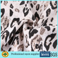 Tissu de rayonne à imprimé léopard pour le tissu de robes de femmes